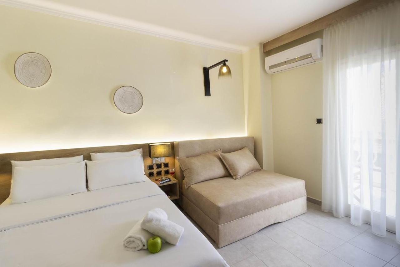 Hotel Odysseas Polychrono Extérieur photo