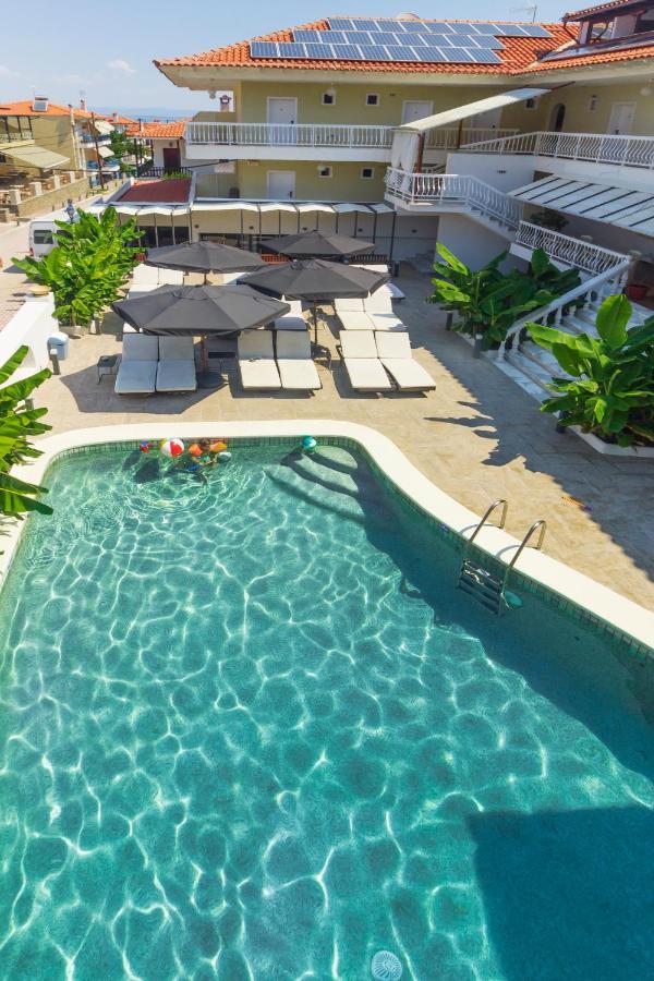 Hotel Odysseas Polychrono Extérieur photo