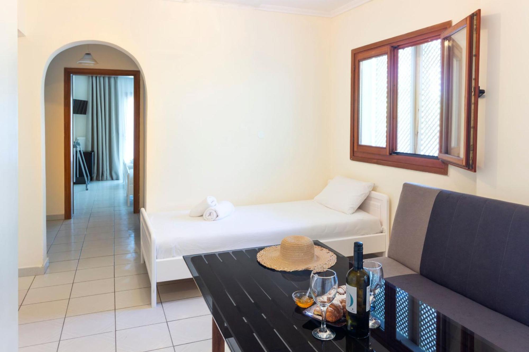 Hotel Odysseas Polychrono Chambre photo
